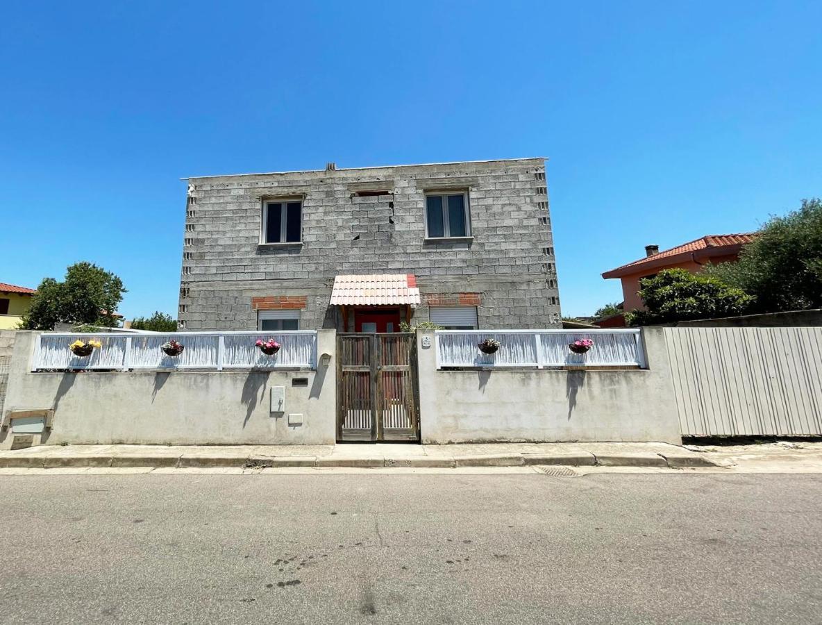 Vila Casa Di Nelia Baratili San Pietro Exteriér fotografie