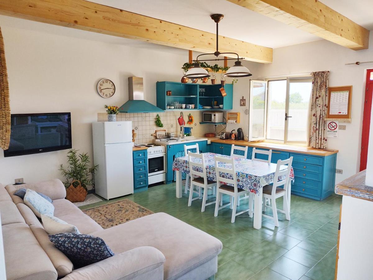 Vila Casa Di Nelia Baratili San Pietro Exteriér fotografie